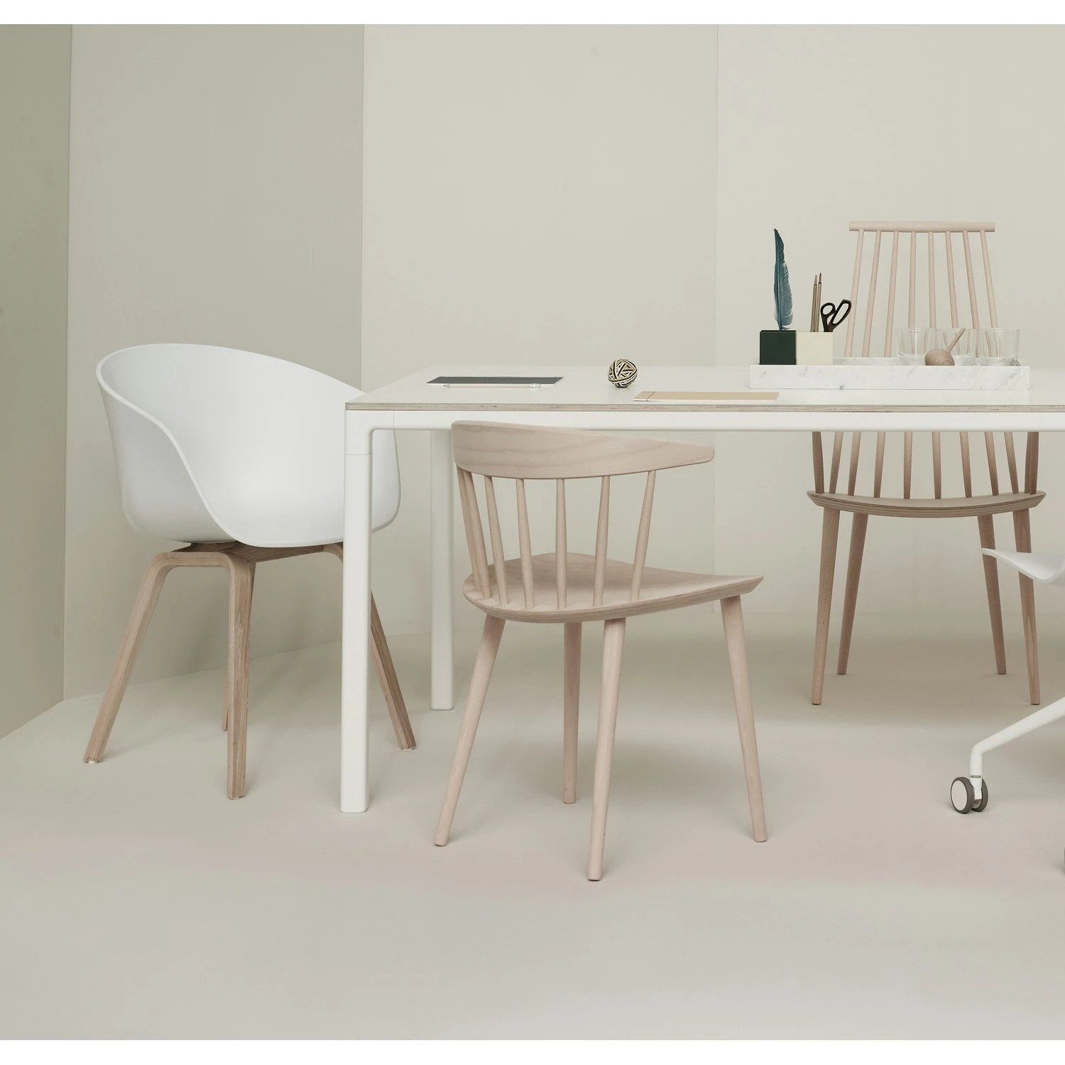 Hay About A Chair 22, Soaped Oak/White 6 Hay About A Chair 22, Soaped Oak/White - Afbeelding 4