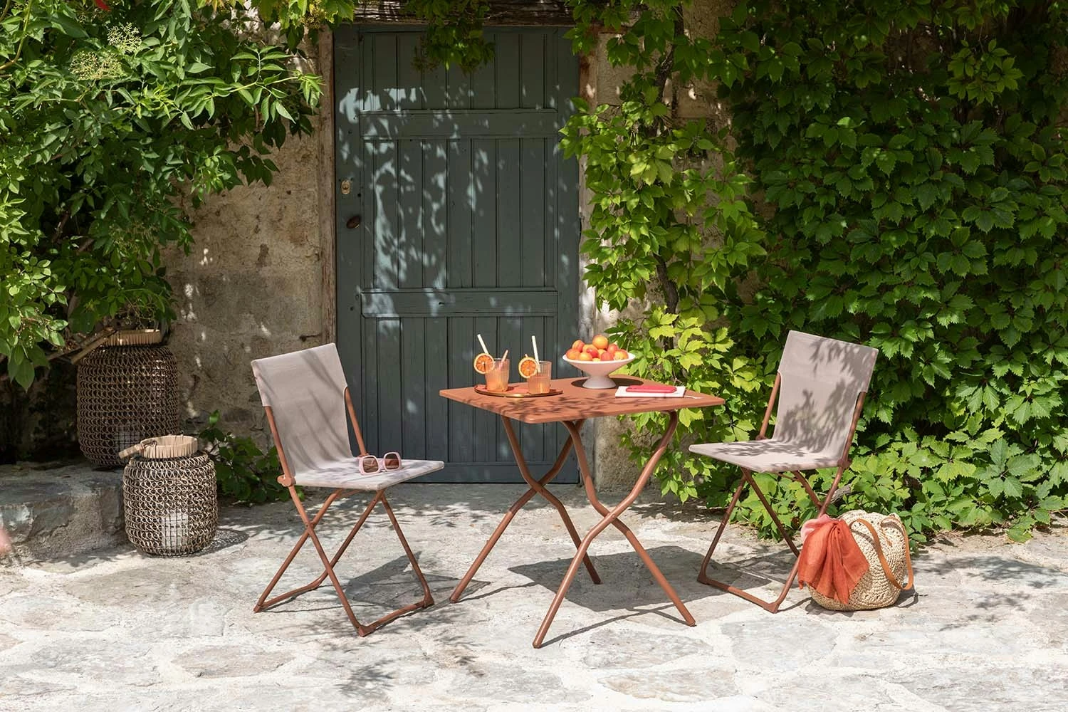 Lafuma Balcony II Colorblock Tafel 64x70 Cm, Canyon 6 Lafuma Balcony II Colorblock Tafel 64x70 Cm, Canyon - Afbeelding 4