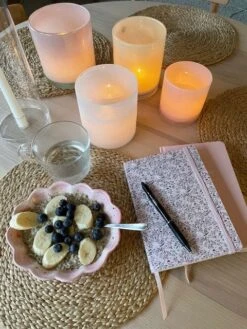 Frost Candleholder M, White 10 Frost Candleholder M, White -Algemene Woonwinkel tell me more frost candleholder white 21