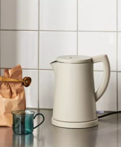 Hay Sowden Kettle Waterkoker 1.5L Mint -Algemene Woonwinkel x886x886 hay sowden kettle waterkoker3.jpg.pagespeed.ic .fYTRfK vEa