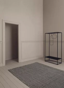 Linie Design Ajo Vloerkleed 200x300 Grijs -Algemene Woonwinkel x886x886 linie design ajo vloerkleed 140x2004.jpg.pagespeed.ic .CbExhV6 oX